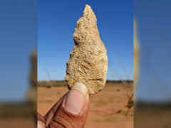 Silcrete spear point, Willandra Lakes Region World Heritage 