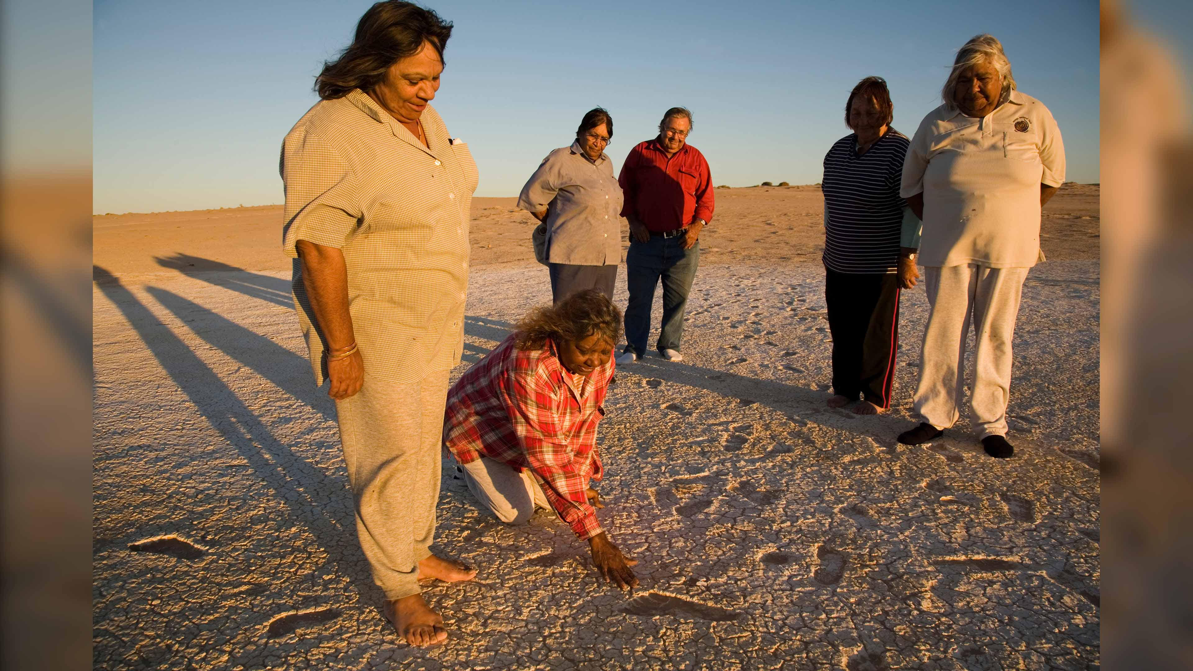 Elders from the 3 Tribal Groups at the footprint site (Image Courtesy Michael Amendolia) 